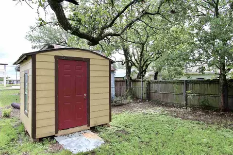 367 Mesquite St, Bertram, TX 78605 photo 22