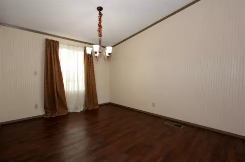 367 Mesquite St, Bertram, TX 78605 photo 11
