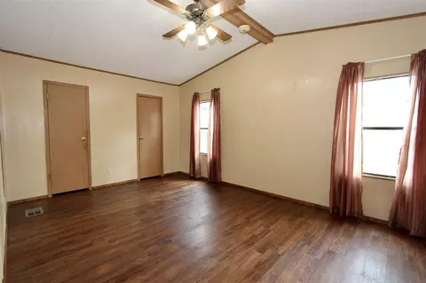 367 Mesquite St, Bertram, TX 78605 photo 3