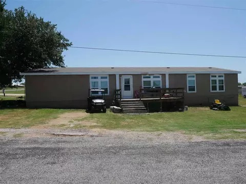 2004 Moore St, Llano, TX 78643 photo 1