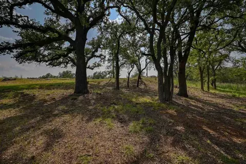 319 Thurman Loop, Llano, TX 78643 photo 8