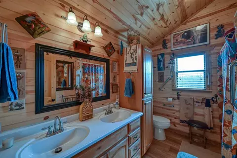 319 Thurman Loop, Llano, TX 78643 photo 21