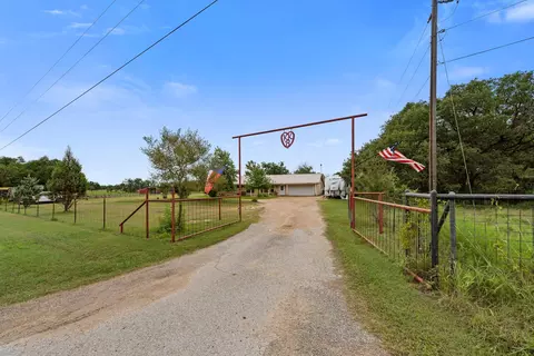 2000 W State Highway 29, Bertram, TX 78605 photo 2