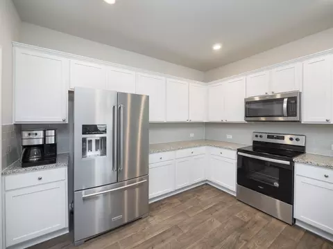 425 Dove Trl, Bertram, TX 78605 photo 13