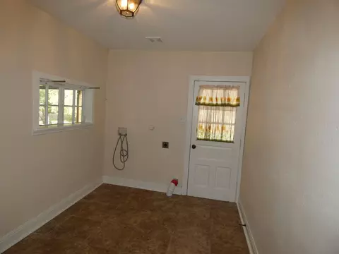 200 E Johnson St, Burnet, TX 78611 photo 12
