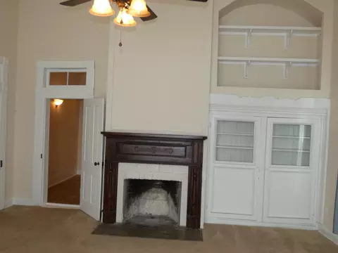 200 E Johnson St, Burnet, TX 78611 photo 4