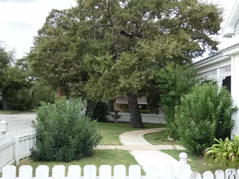 200 E Johnson St, Burnet, TX 78611 photo 22