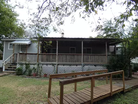 200 E Johnson St, Burnet, TX 78611 photo 15