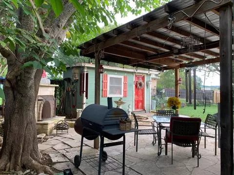 408 E Graves St, Burnet, TX 78611 photo 24