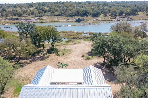 103 E Indian Bnd, Llano, TX 78643 photo 19