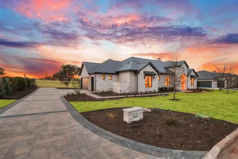 2104 Ballinger Dr, Spicewood, TX 78669 photo 2