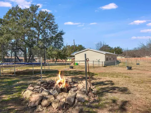 116 Shell Ln, Burnet, TX 78611 photo 24