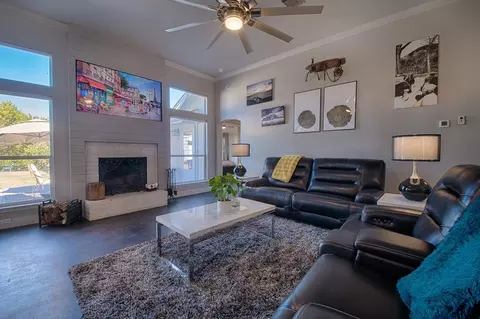 642 Balcones Ridgeway, Bertram, TX 78605 photo 2