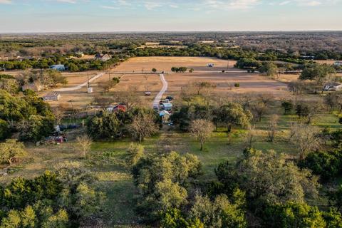 1355 Cr 304, Bertram, TX 78605 photo 18