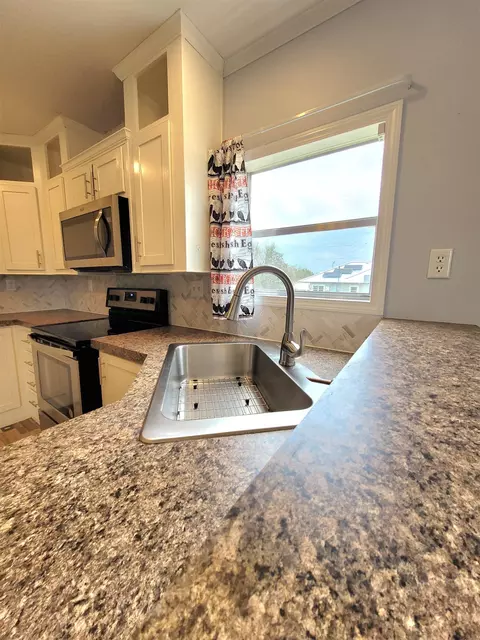 207 E Houston St, Llano, TX 78643 photo 11