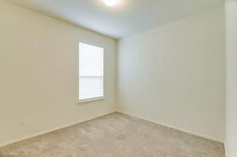 147 Palm Dr, Buda, TX 78610 photo 13