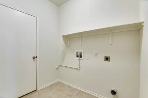 147 Palm Dr, Buda, TX 78610 photo 6