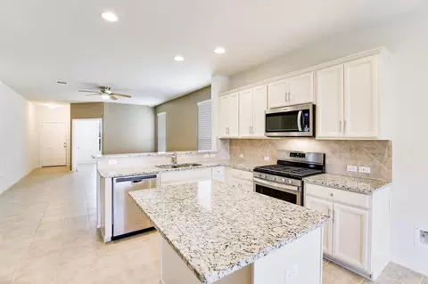 147 Palm Dr, Buda, TX 78610 photo 5