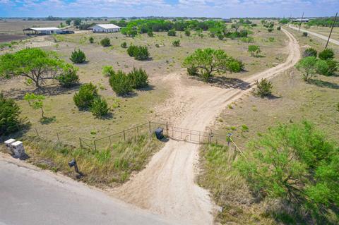 262 Cr 215, Bertram, TX 78605 photo 5