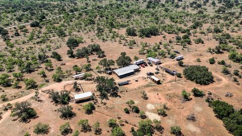 704 Otto Loop, Llano, TX 78643 photo 10