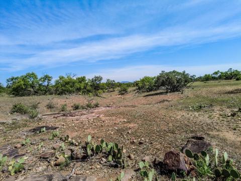 704 Otto Loop, Llano, TX 78643 photo 6