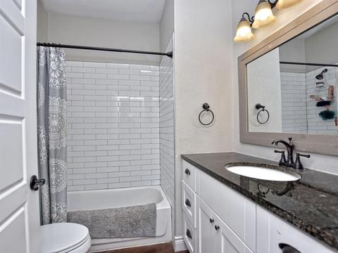 429 Dove Trl, Bertram, TX 78605 photo 20