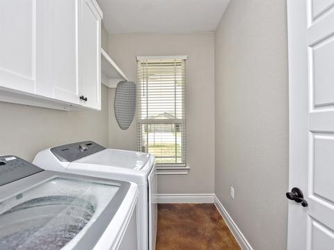 429 Dove Trl, Bertram, TX 78605 photo 22