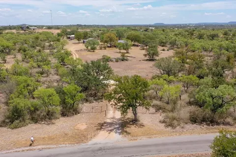 205 Thurman Loop, Llano, TX 78643 photo 27