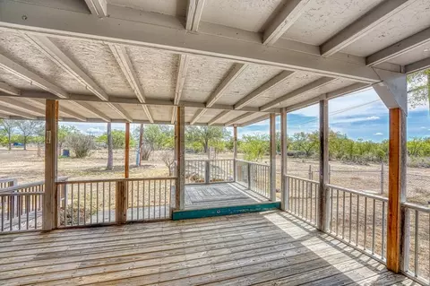 205 Thurman Loop, Llano, TX 78643 photo 15