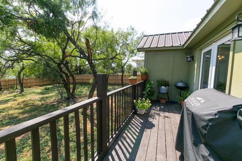 804 E Green St, Llano, TX 78643 photo 21