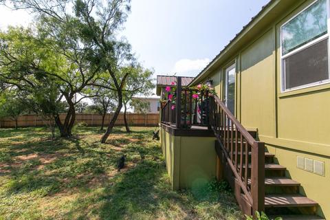 804 E Green St, Llano, TX 78643 photo 23