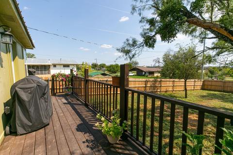 804 E Green St, Llano, TX 78643 photo 22