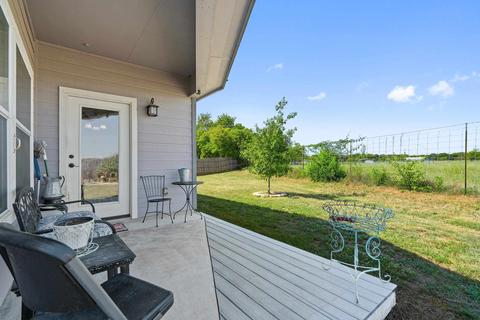 307 Sage Cir, Blanco, TX 78606 photo 17