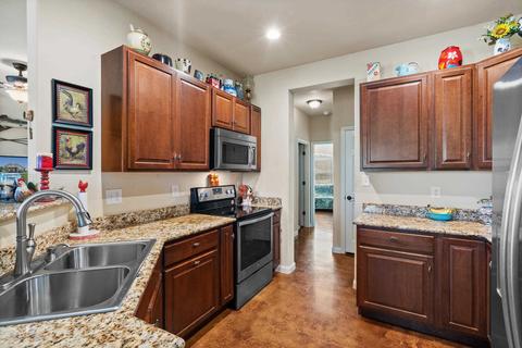 307 Sage Cir, Blanco, TX 78606 photo 6