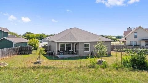 307 Sage Cir, Blanco, TX 78606 photo 16