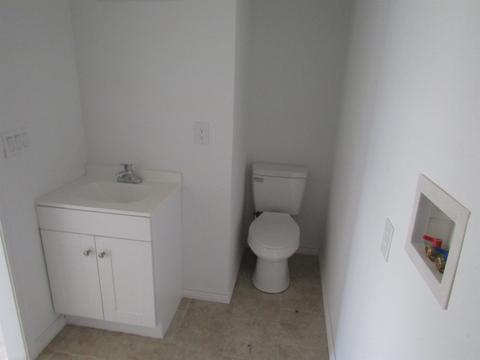 201 E Taylor St, Llano, TX 78643 photo 7