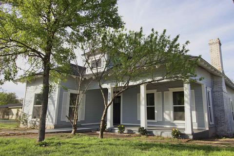 115 W Elm St, Bertram, TX 78605 photo 2