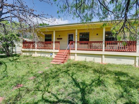 121 E Maple Dr, Granite Shoals, TX 78654 photo 2