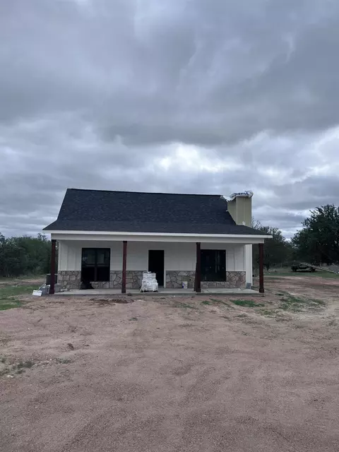 227 Thurman Loop, Llano, TX 78643 photo 1