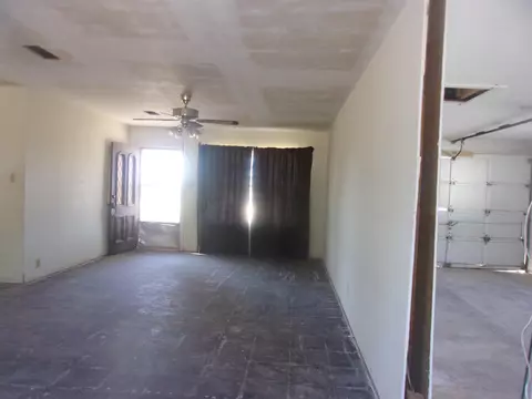 1205 E Grn, Llano, TX 78643 photo 18