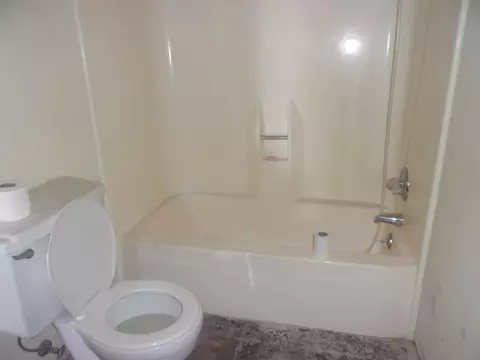 1205 E Grn, Llano, TX 78643 photo 10