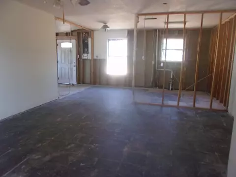 1205 E Grn, Llano, TX 78643 photo 6