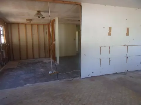1205 E Grn, Llano, TX 78643 photo 16