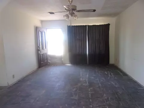 1205 E Grn, Llano, TX 78643 photo 9