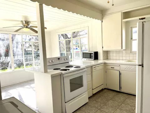 110 E Lampasas, Llano, TX 78643 photo 9