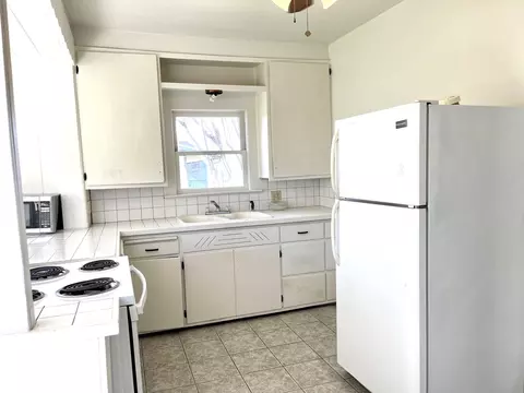 110 E Lampasas, Llano, TX 78643 photo 10