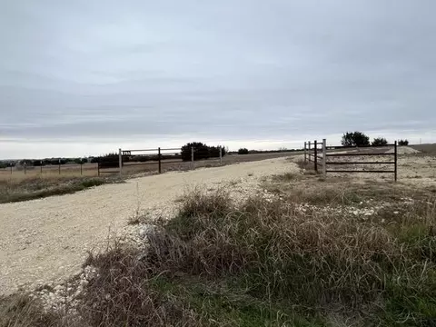 751 Cty Rd 217 751 Cty Rd 217, Florence, TX 76527 photo 6