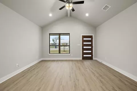 224 Western Ave, Bertram, TX 78605 photo 7