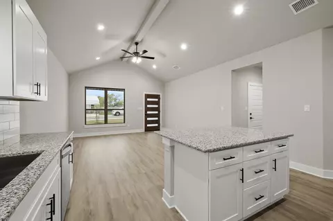 224 Western Ave, Bertram, TX 78605 photo 11