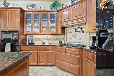 1025 Ranch Road 32, Blanco, TX 78606 photo 24